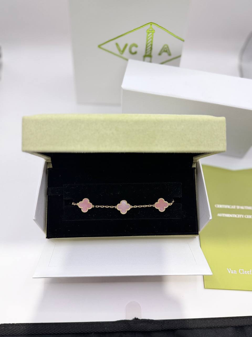 Van Cleef Rosa Con Oro