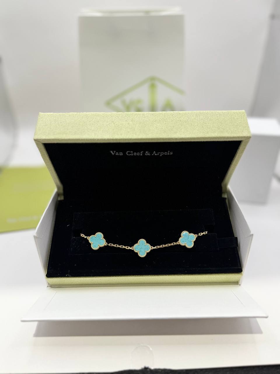 Van Cleef Tiffany